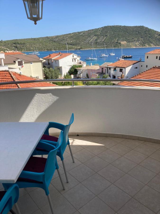 Apartments Ruza Primošten Extérieur photo