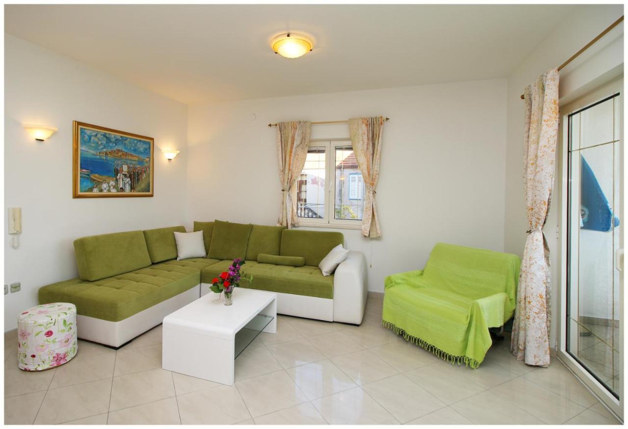 Apartments Ruza Primošten Extérieur photo