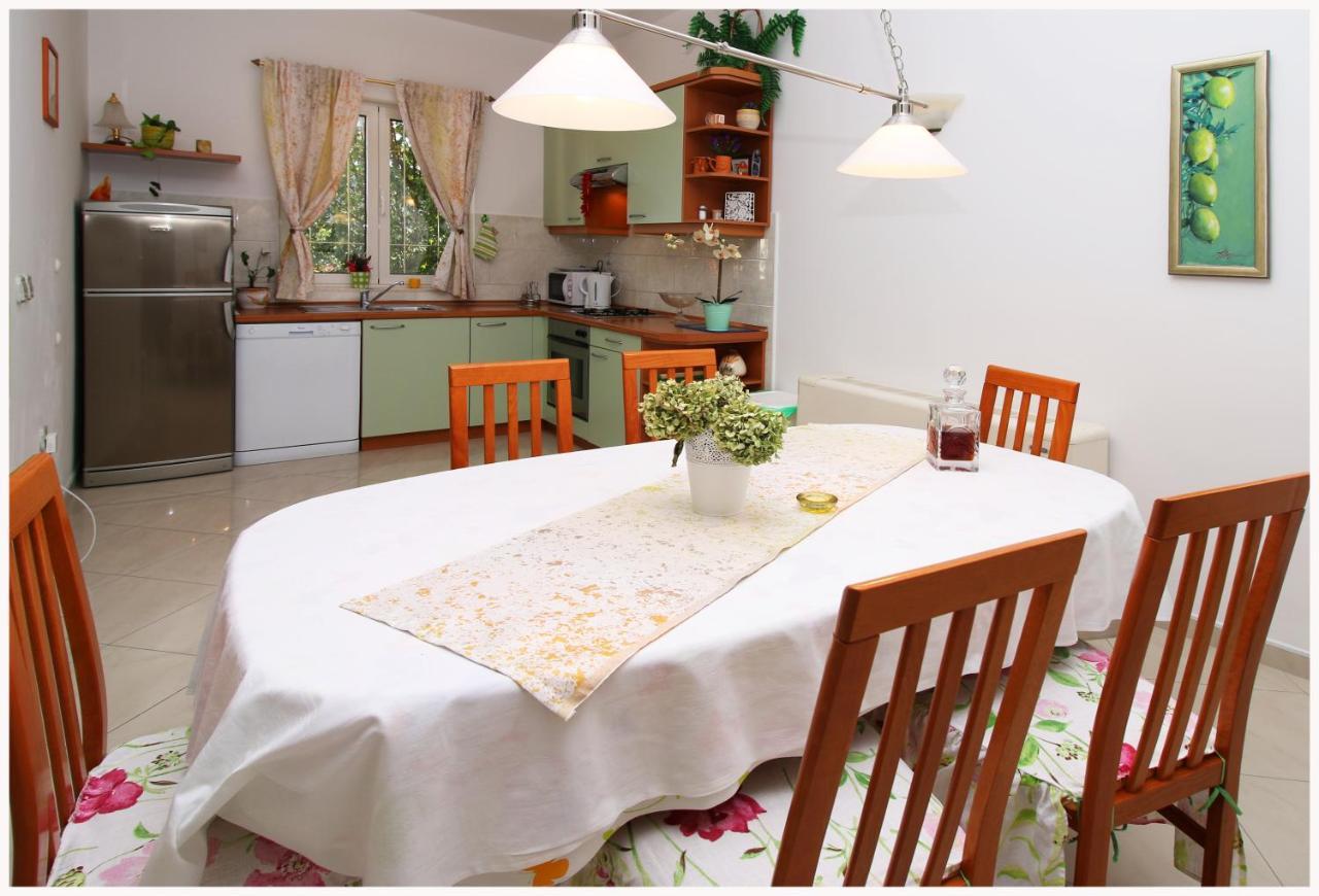 Apartments Ruza Primošten Extérieur photo